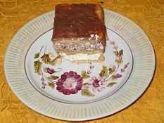 Sweet cake with cottage cheese.