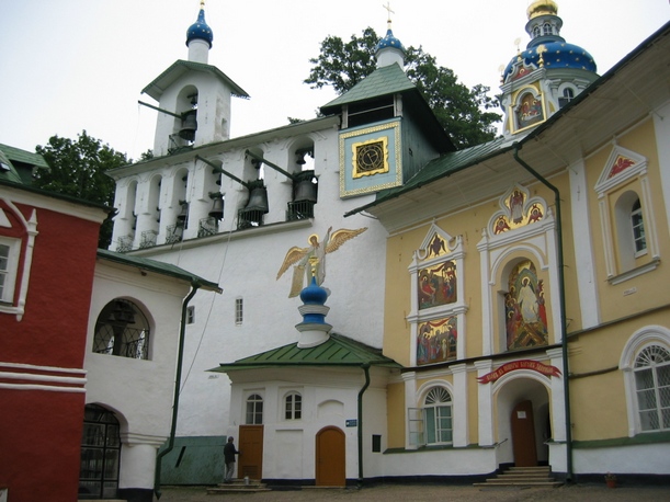 Псково-Печерский Свято-Успенский монастырь