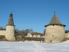 Pskov fortress. The estuary of the Pskova River. Vysokaya (High) and Ploskaya (Flat) Towers