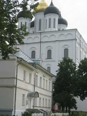 Троицкий собор – памятник культовой архитектуры, конца 17 века. 